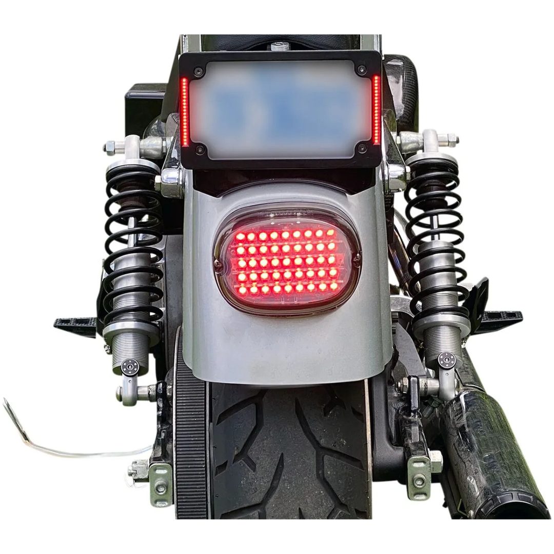 Baglygte LED Lavprofil Røgfarvet/Rød CUSTOM DYNAMICS Baglygtesæt – billede 5