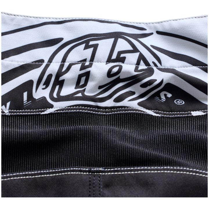 Crosbukser GP Pro Streamline Sort Hvid TROY LEE DESIGNS 28 – billede 2