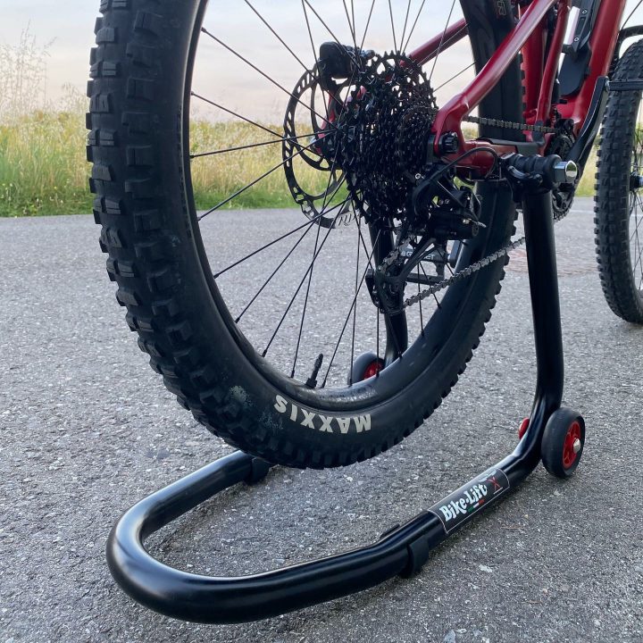 E-bike Bageste Stativ Sort Bike-Lift – billede 3