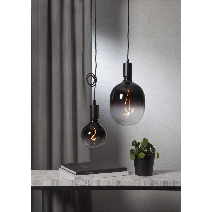 LED-lampa E27 C150 ColourMix Svart Star Trading – billede 8