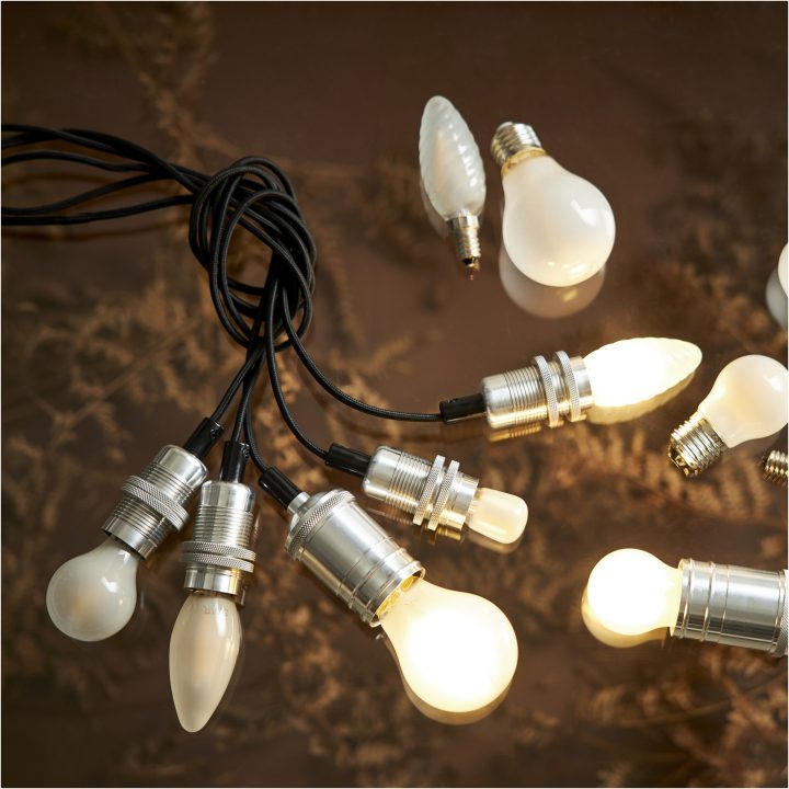 LED-pære E14 C35 Frosted Star Trading – billede 5