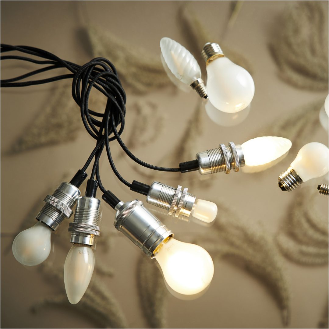 LED-pære E14 P45 Frosted Frostet Star Trading – billede 2