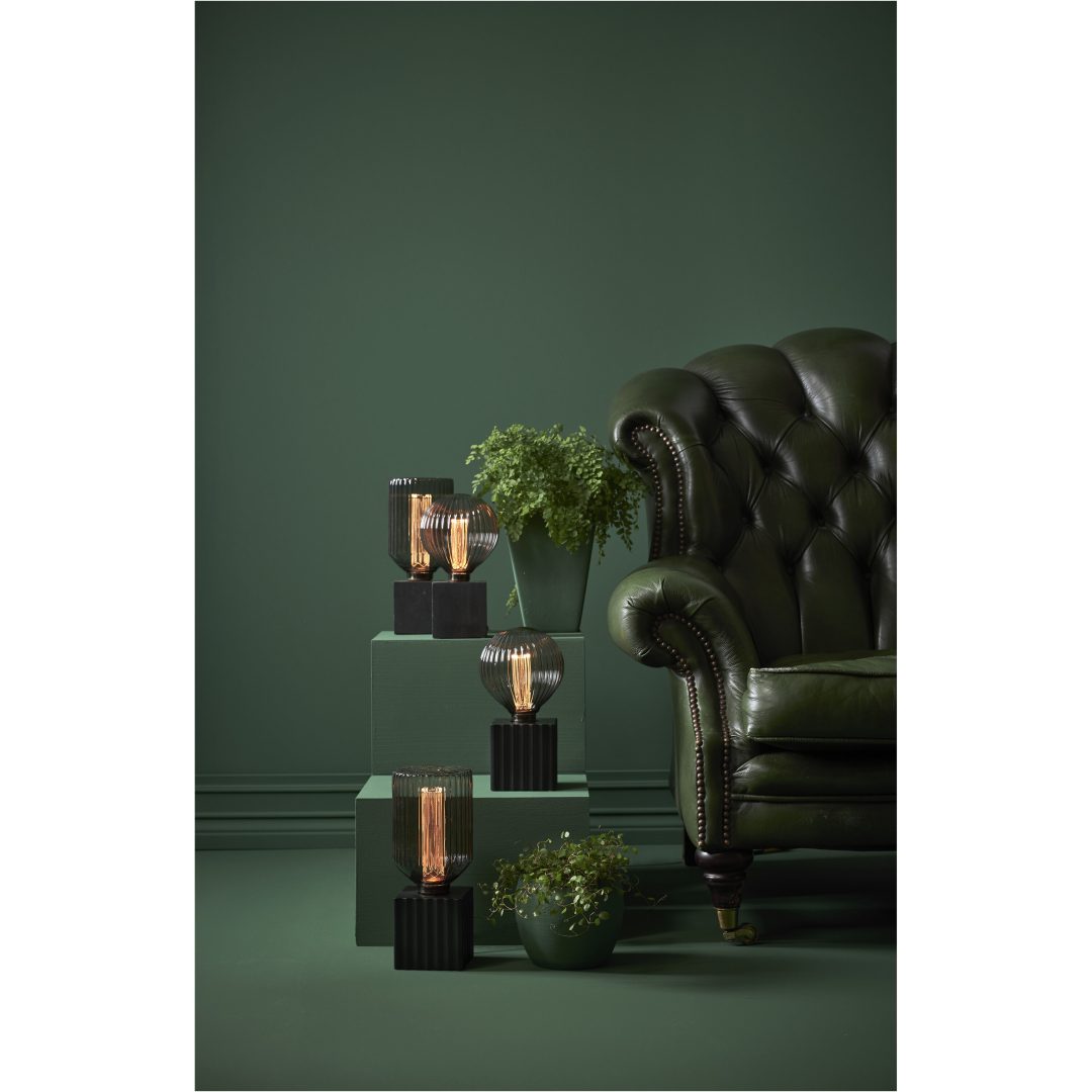 LED-pære E27 G125 Decoled New Generation Classic Sort Star Trading – billede 4