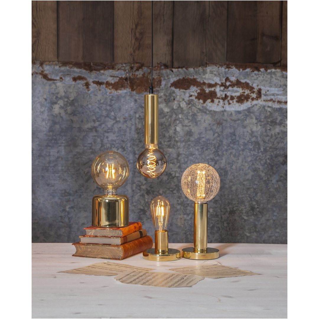 LED-pære E27 ST64 Plain Amber Star Trading – billede 9