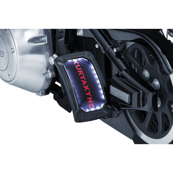 Nummerpladeholder Nova Curved Krom KURYAKYN Nummerplade monteringssæt – billede 2